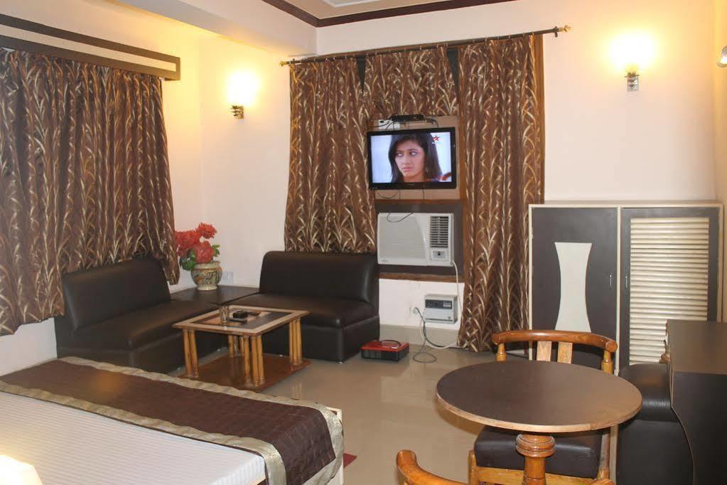 Fabhotel India International Near New Delhi Railway Station Exterior photo